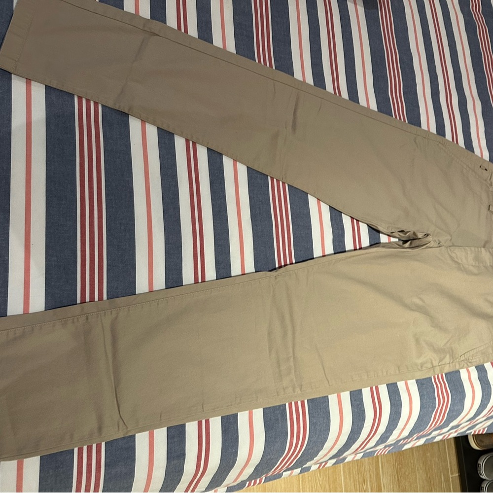 Birddogs stretch khakis